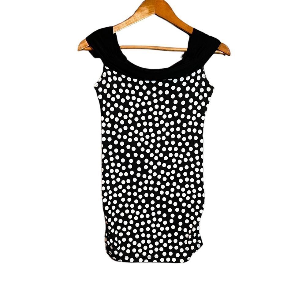 Suzy by Suzy Shier black and whiteātank.ā Size small